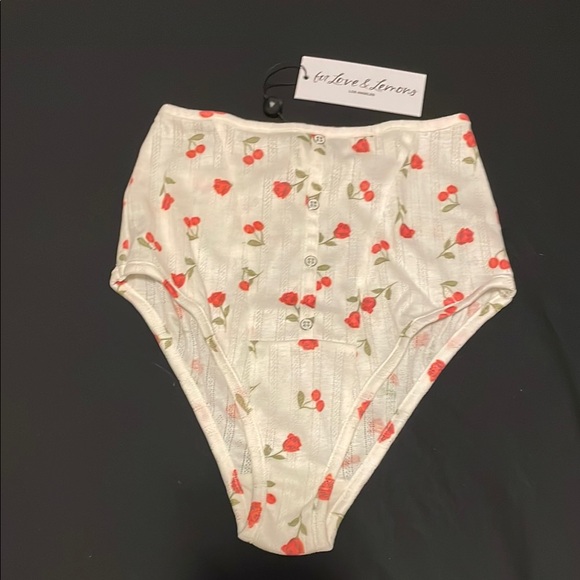Cherry and rose high waisted cheeky - Picture 1 of 4